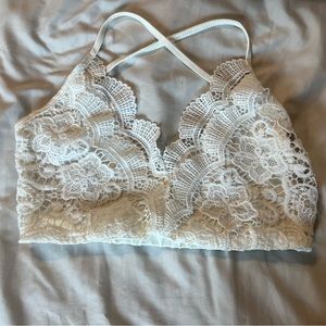 Cream Lace Bralette, L